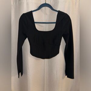 XS Cropped Abercrombie long sleeve. Black